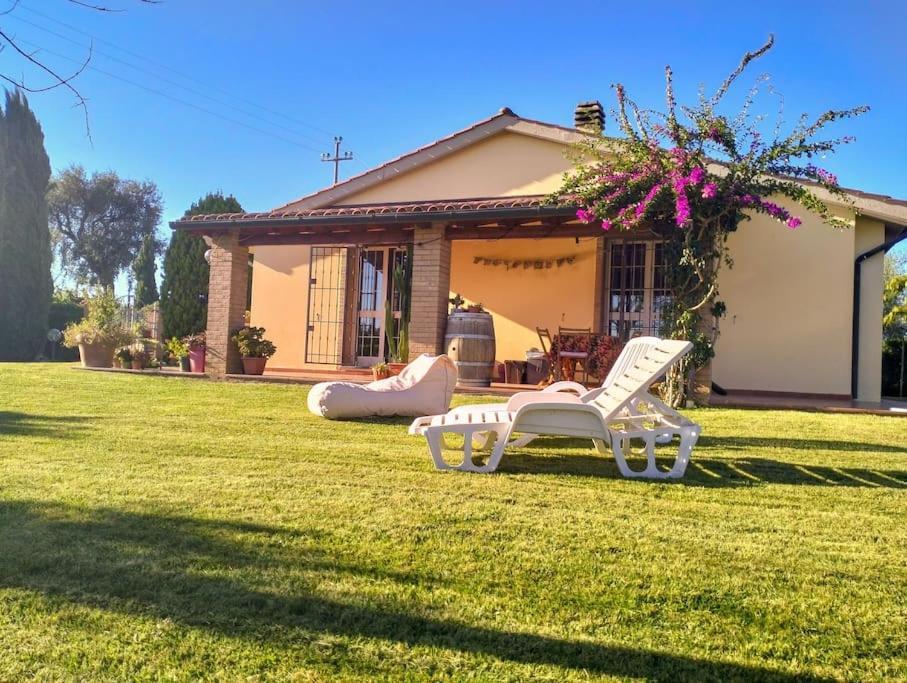 Villetta Rio, Large Private Garden Cecina  Exterior photo